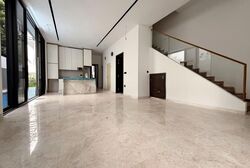 Tanah Merah Kechil Road South (D16), Terrace #570080381